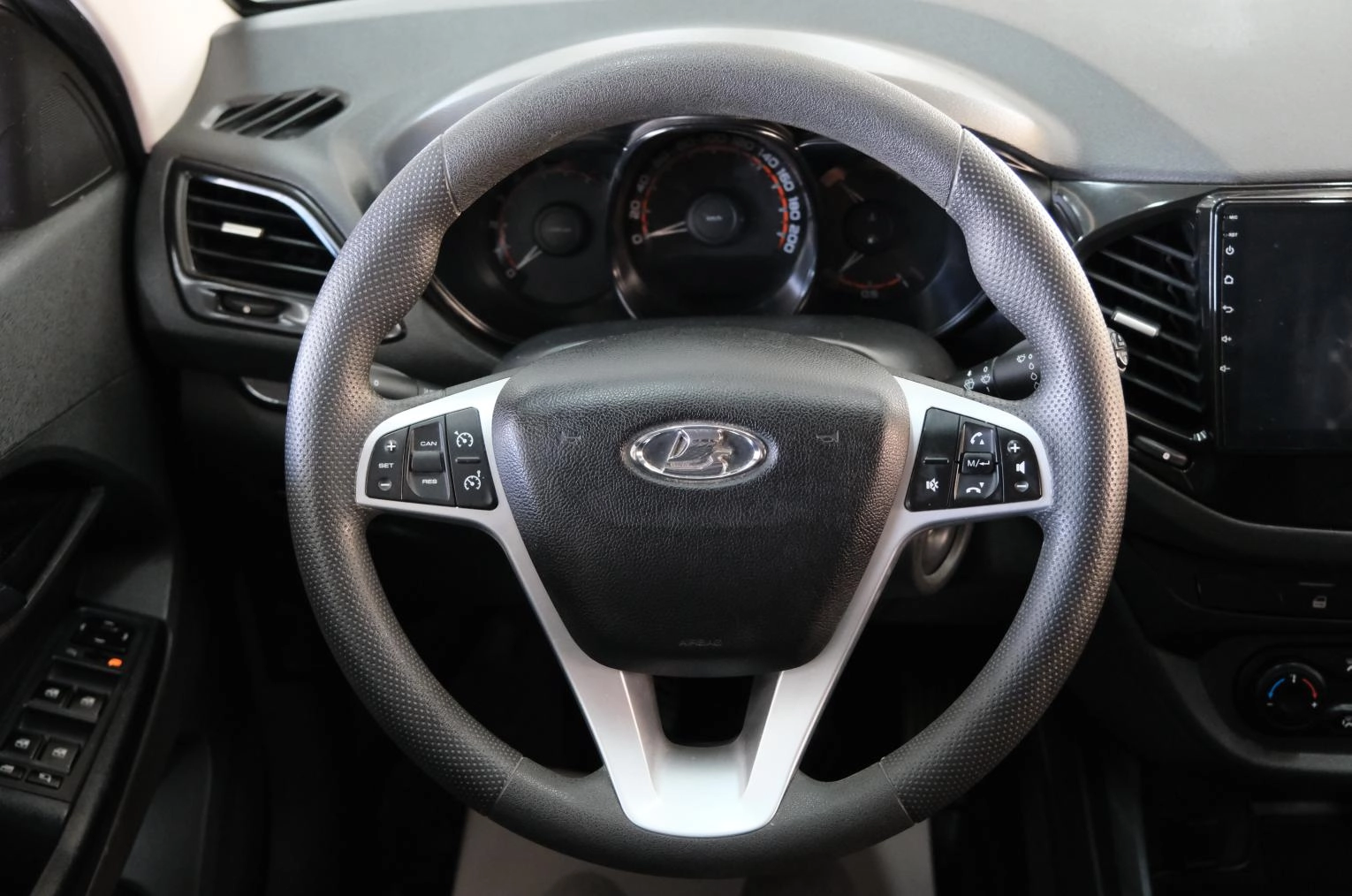 ВАЗ (LADA) Vesta 10 из 24