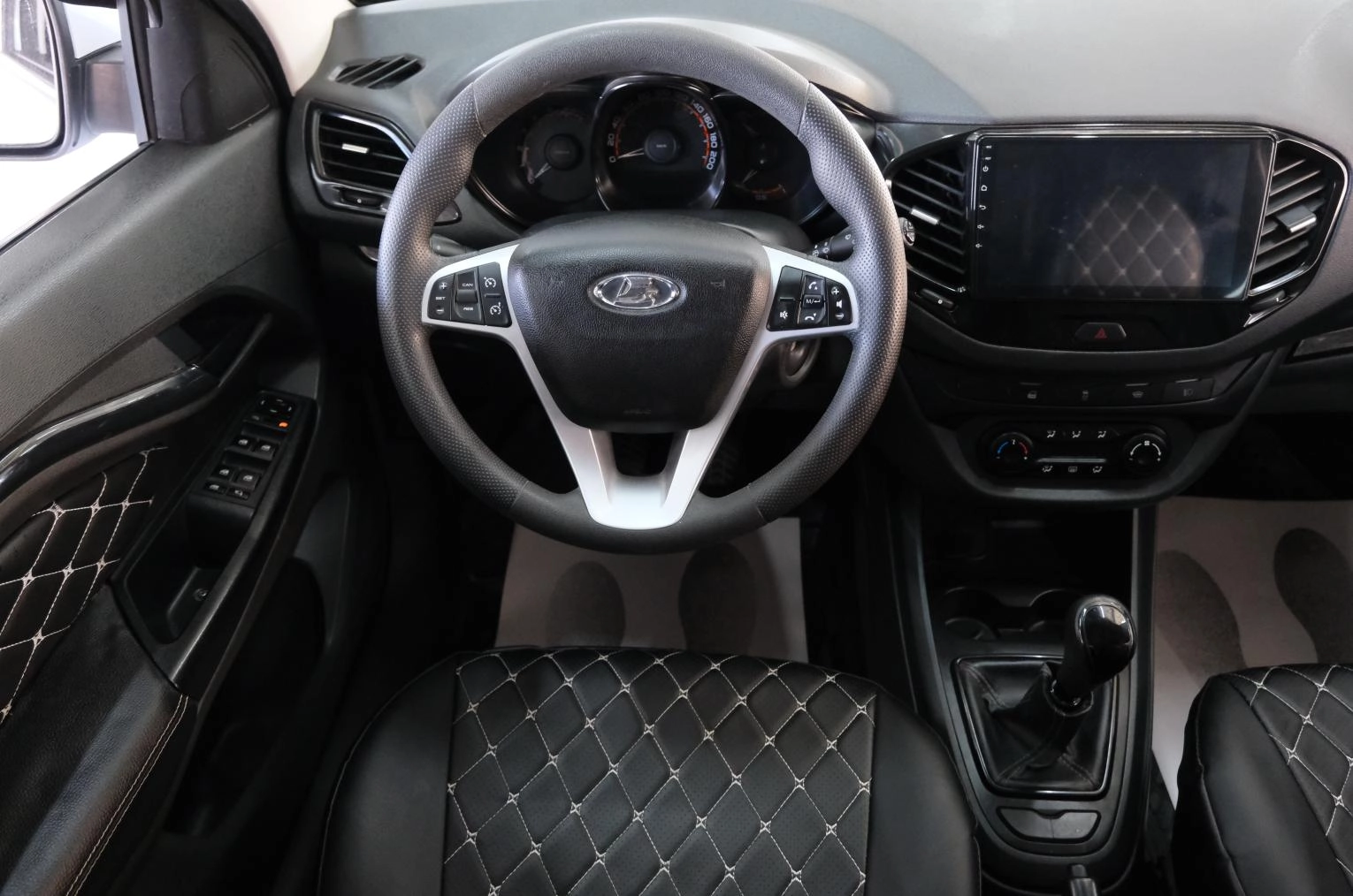 ВАЗ (LADA) Vesta 12 из 24