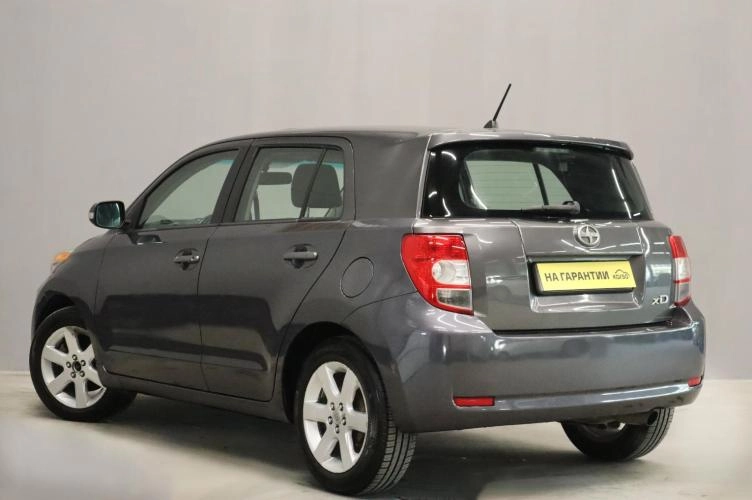 Scion xD 5 из 6