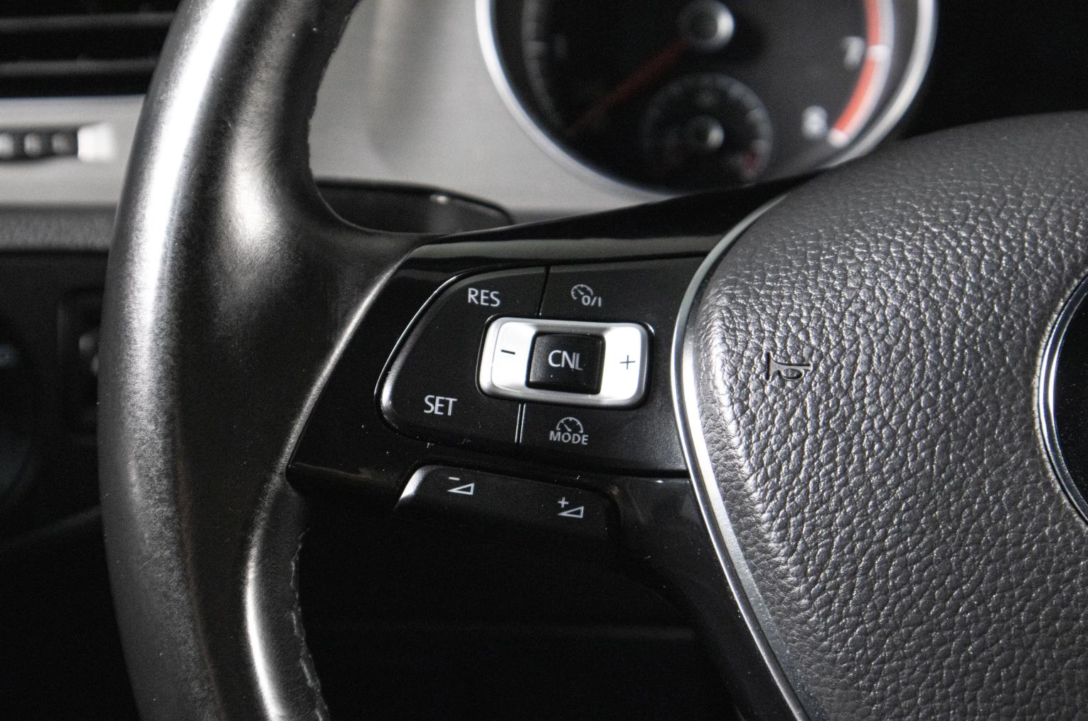 Volkswagen Golf 12 из 21