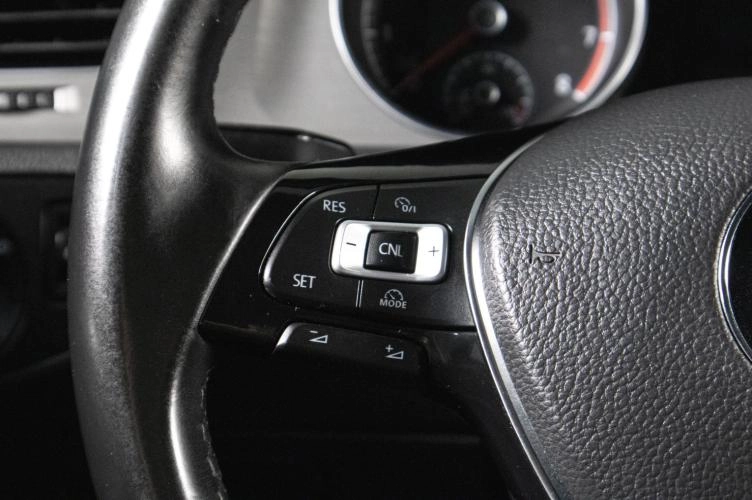 Volkswagen Golf 12 из 21