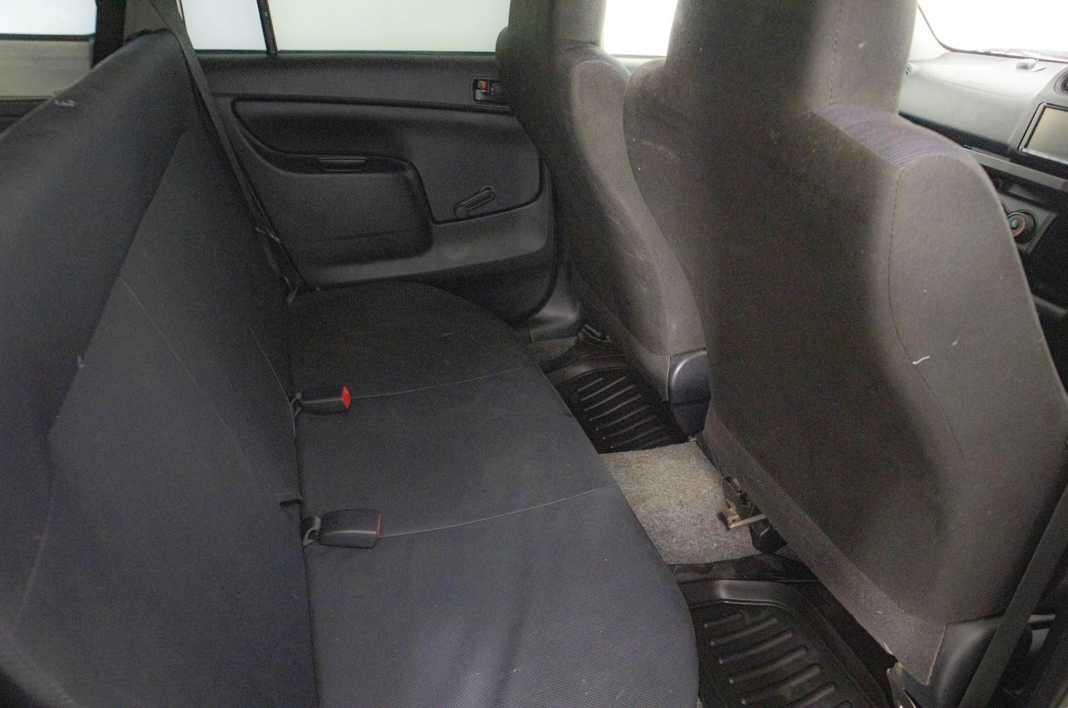 Toyota Probox 9 из 21