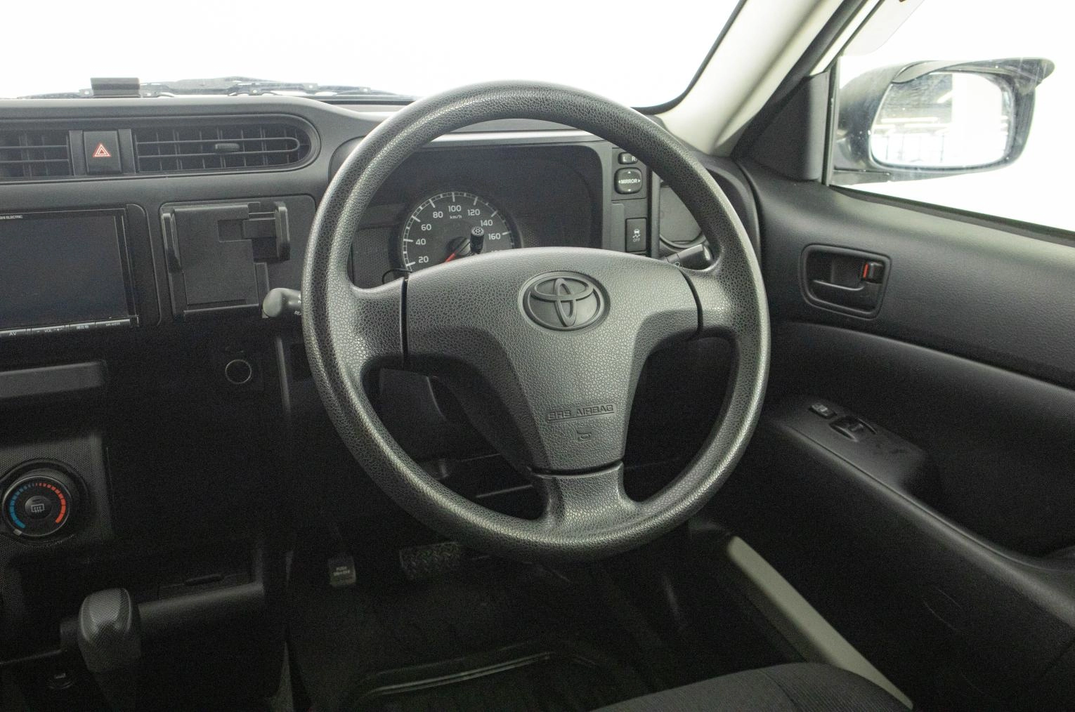 Toyota Probox 12 из 21