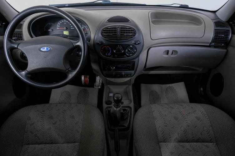 ВАЗ (LADA) Kalina 13 из 20