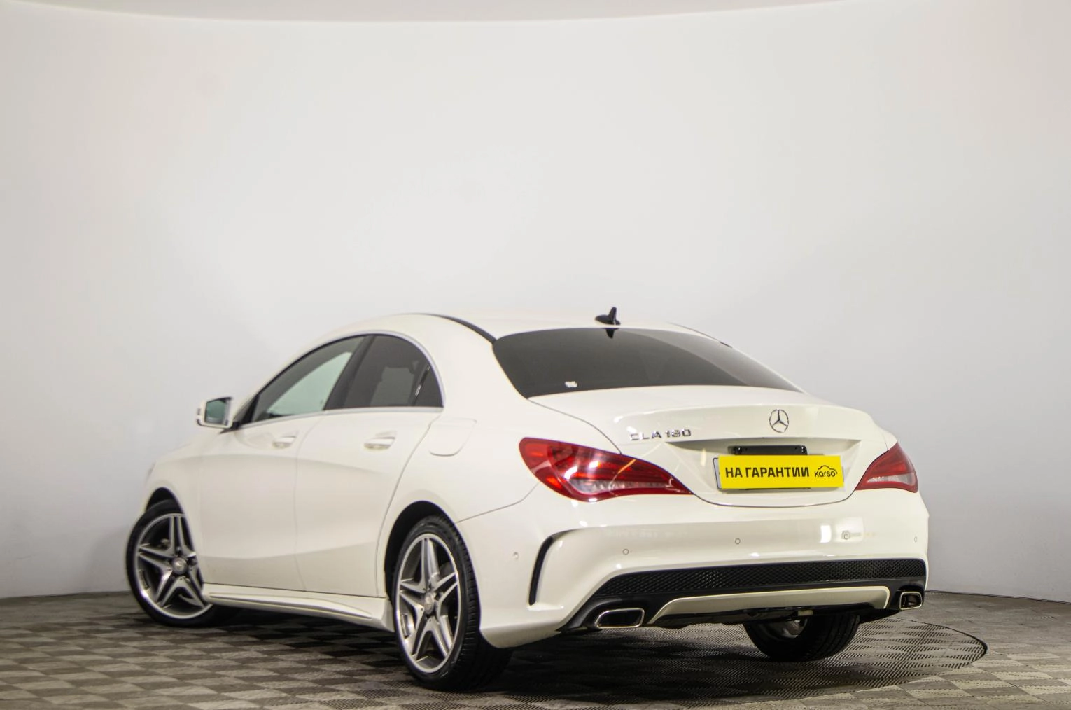 Mercedes-Benz CLA-класс 4 из 27