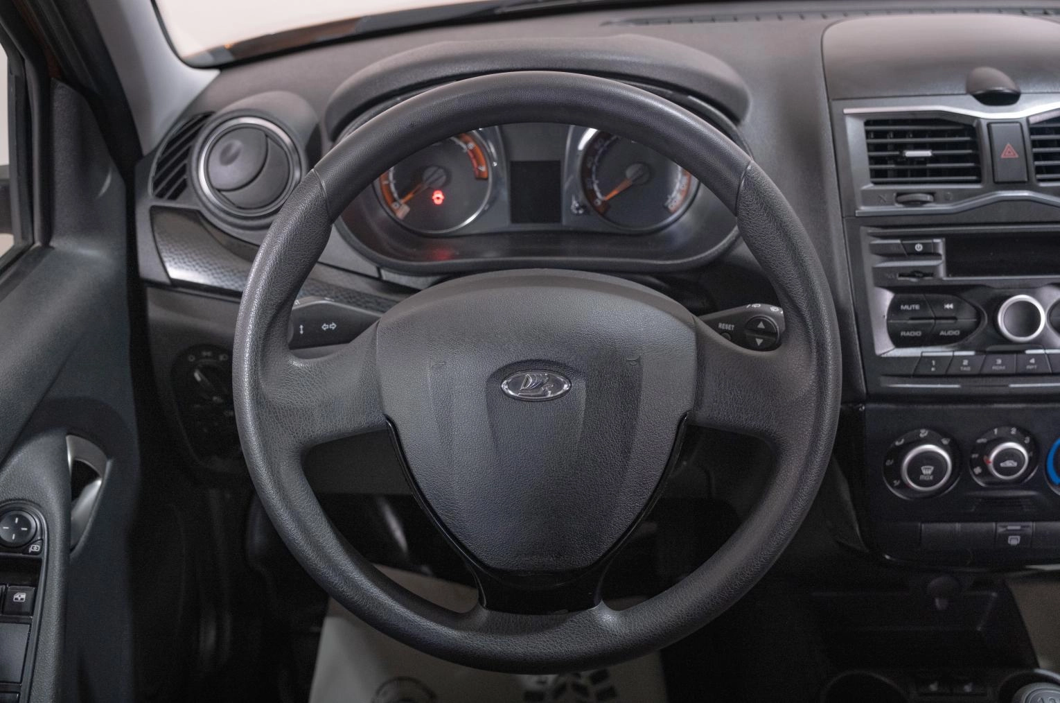 ВАЗ (LADA) Granta Cross 11 из 20