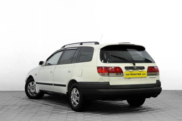 Toyota Caldina 6 из 6