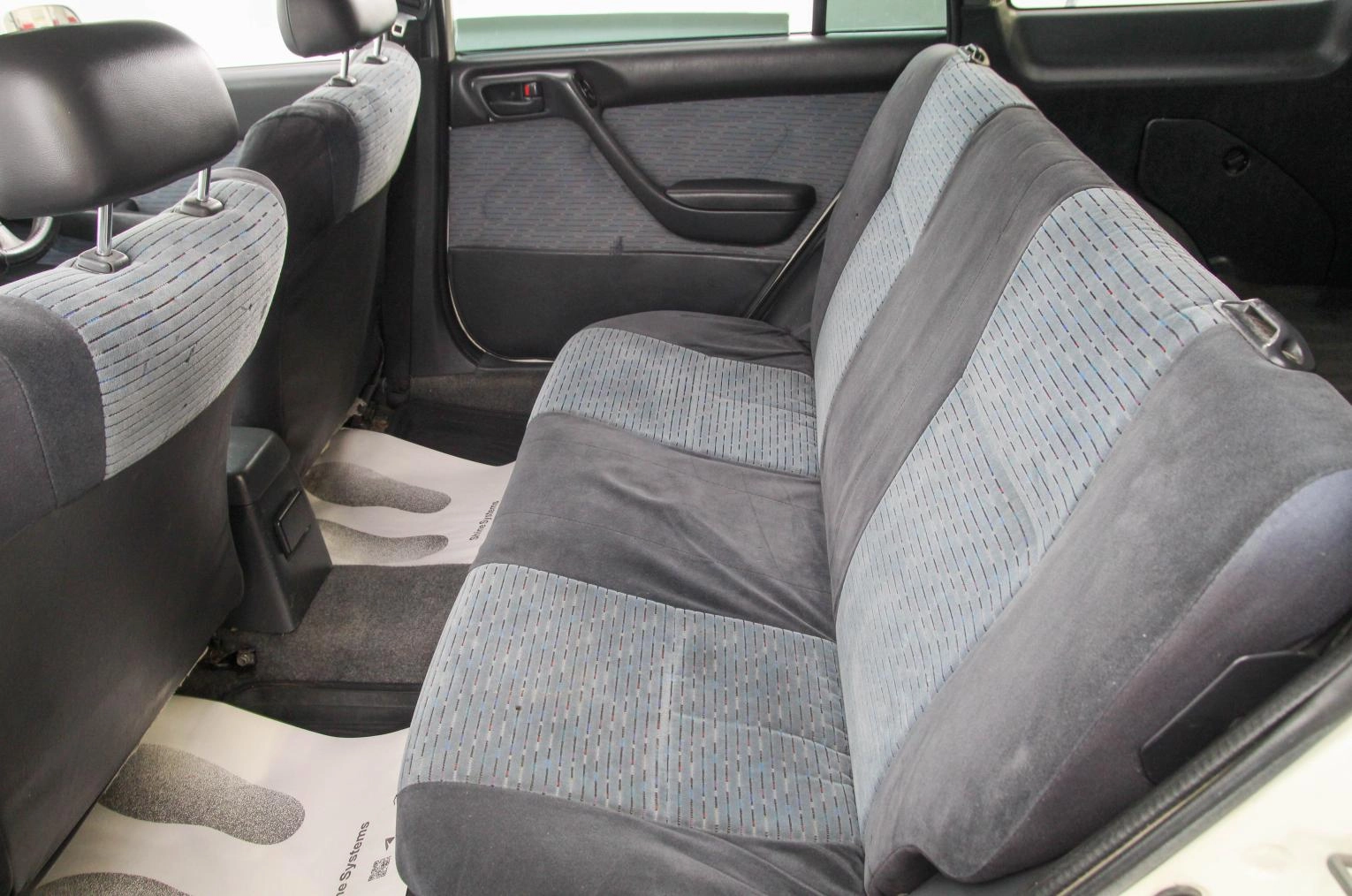 Toyota Caldina 19 из 21