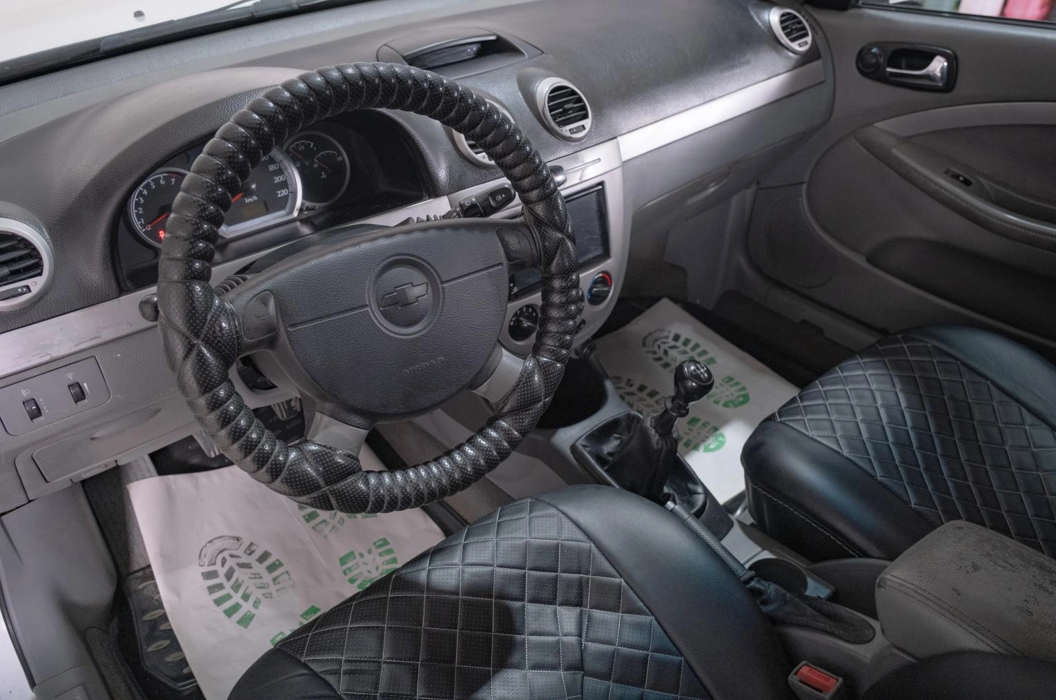 Chevrolet Lacetti 7 из 20