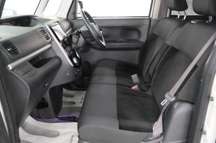 Daihatsu Tanto 20 из 23