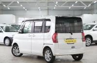 Daihatsu Tanto 4 из 23