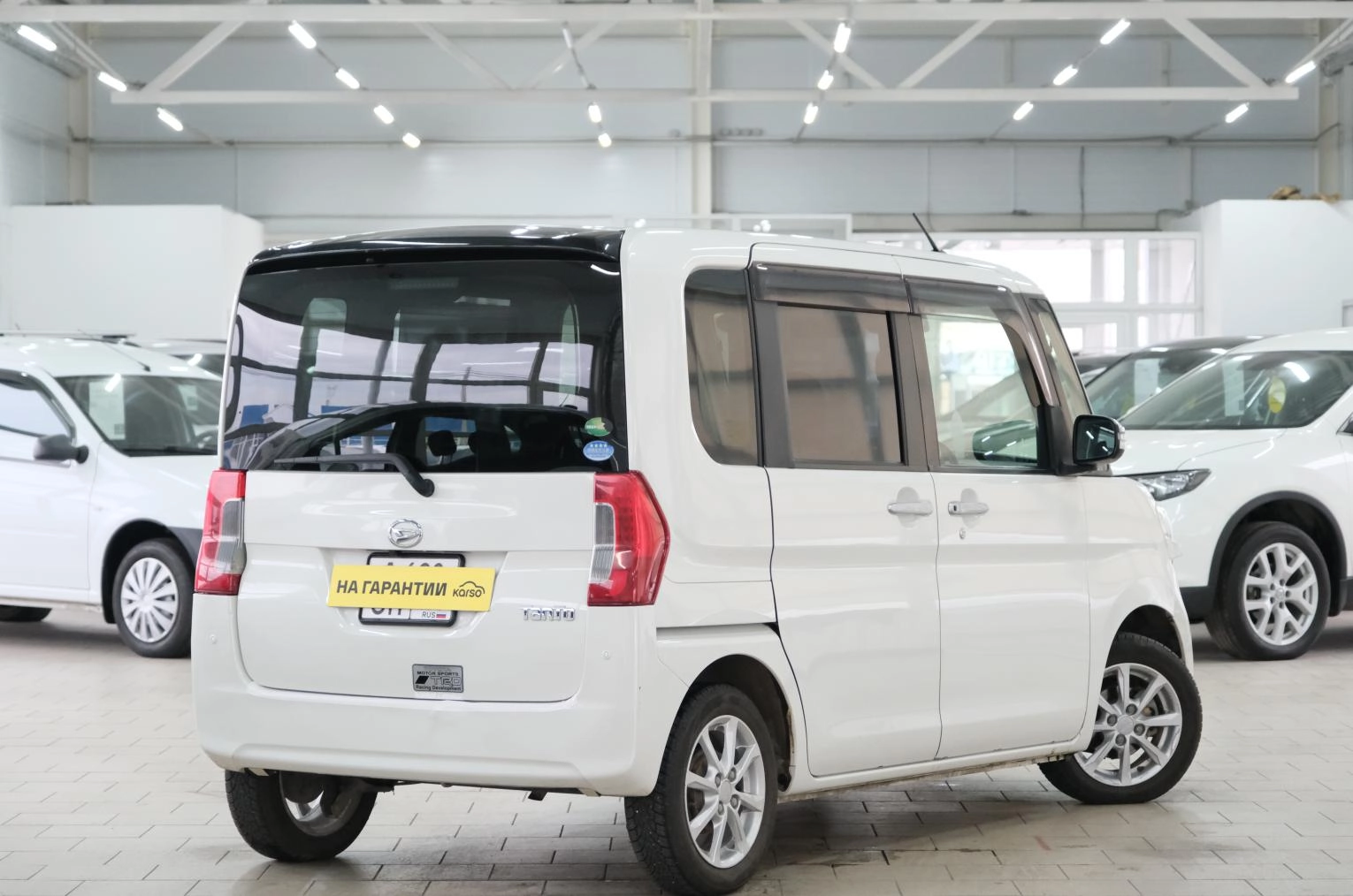 Daihatsu Tanto 6 из 23