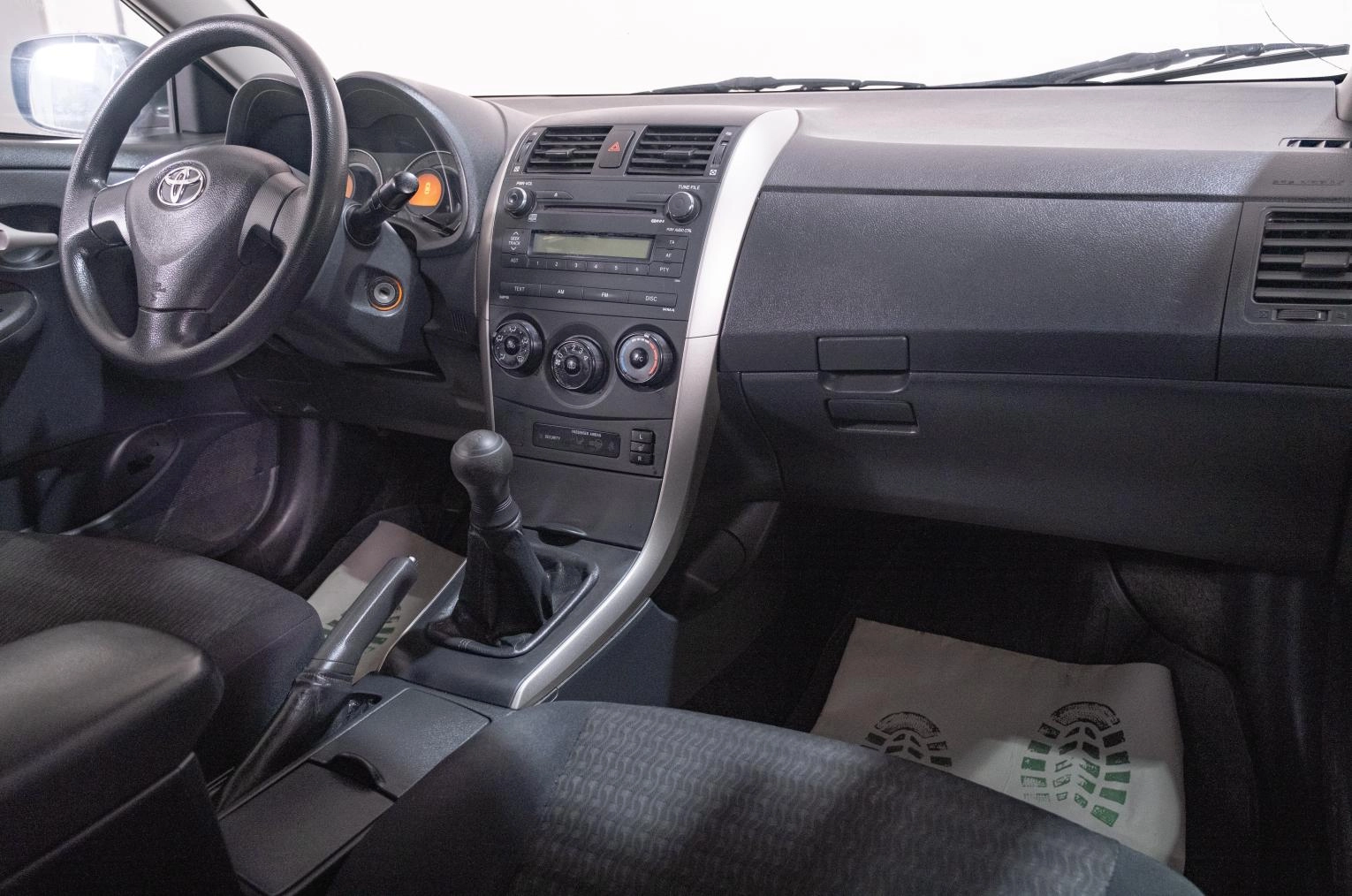 Toyota Corolla 10 из 20