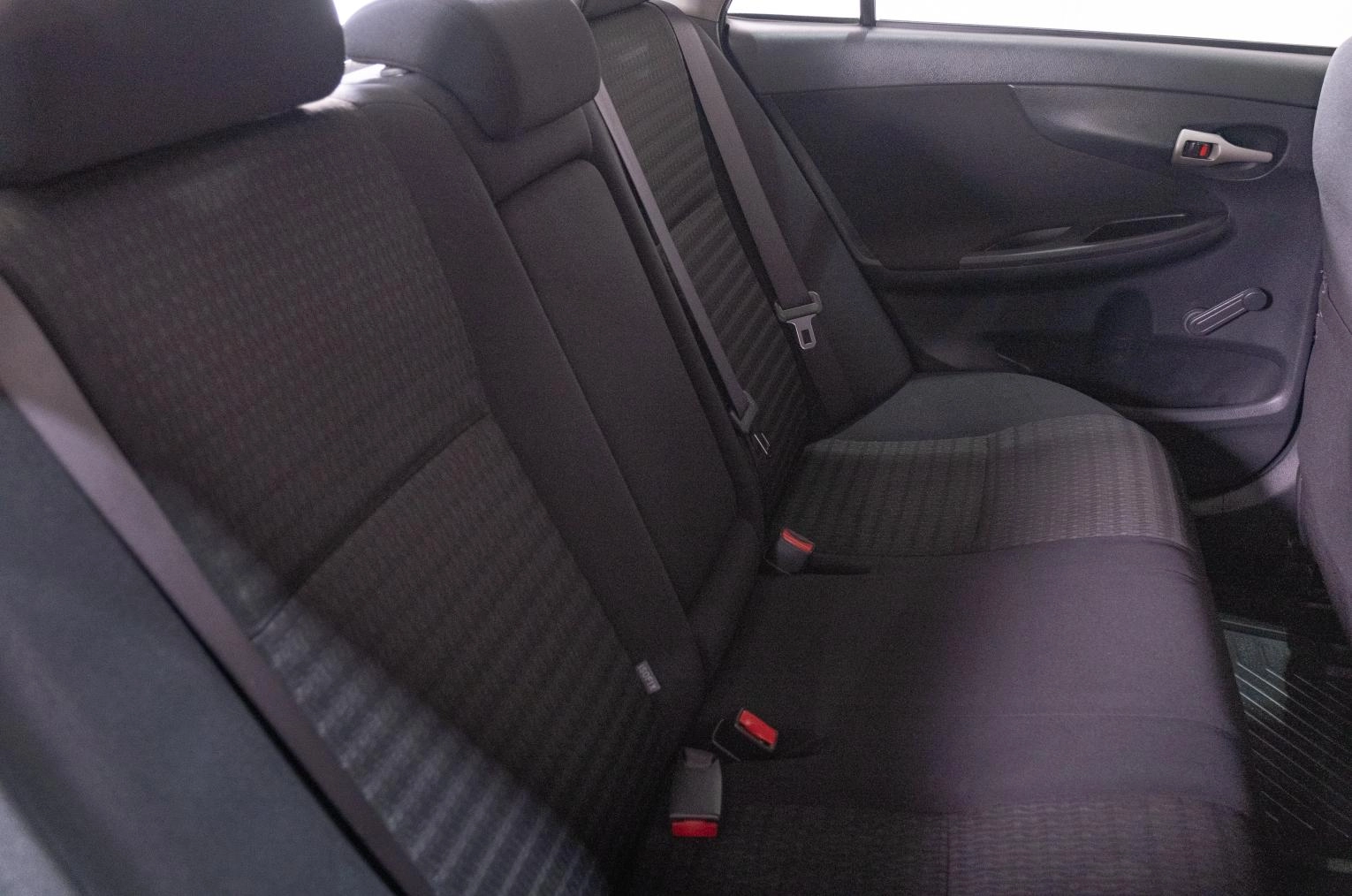 Toyota Corolla 19 из 20