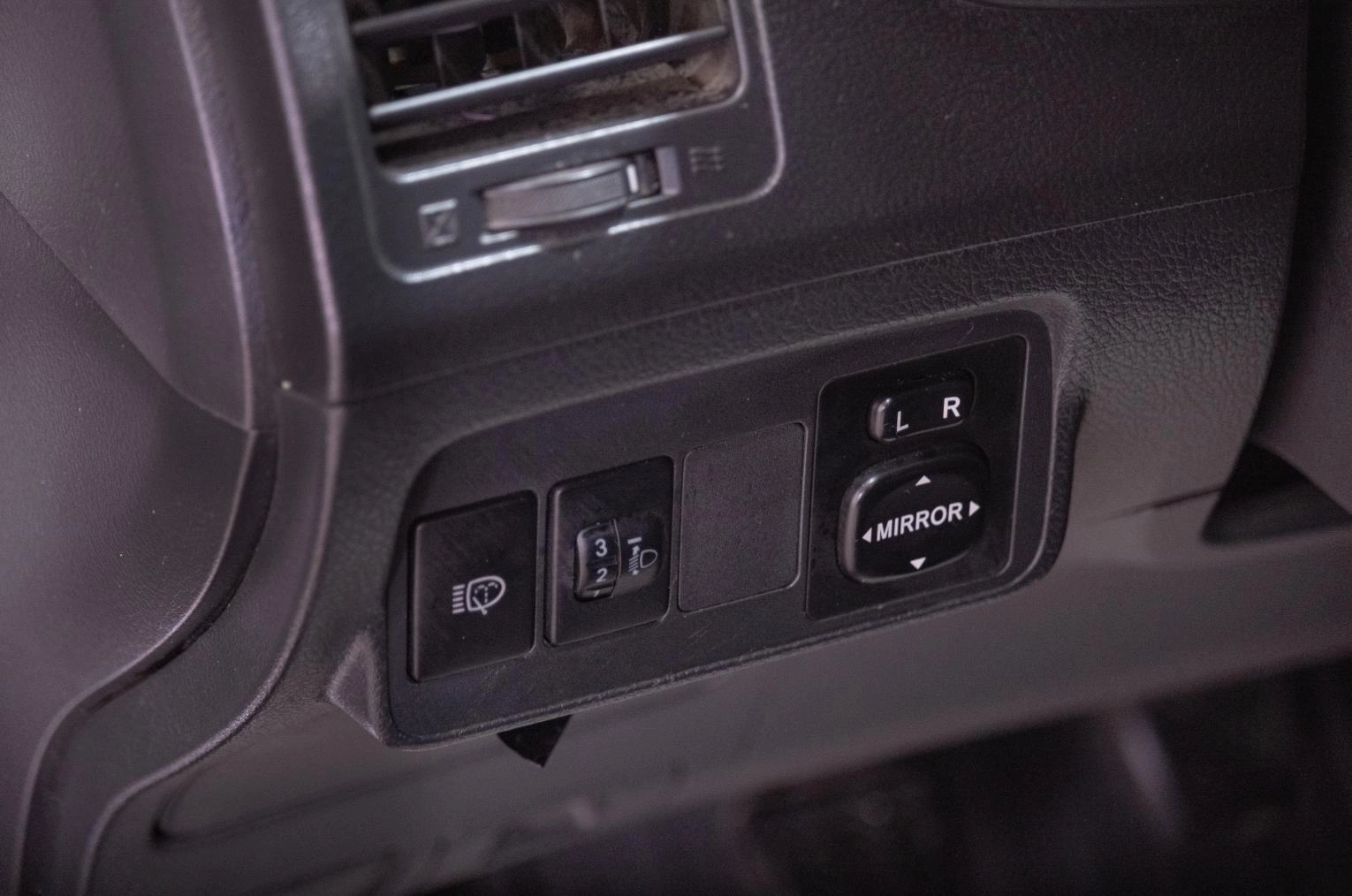 Toyota Corolla 13 из 20