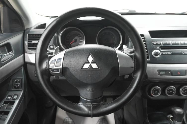 Mitsubishi Lancer 12 из 22