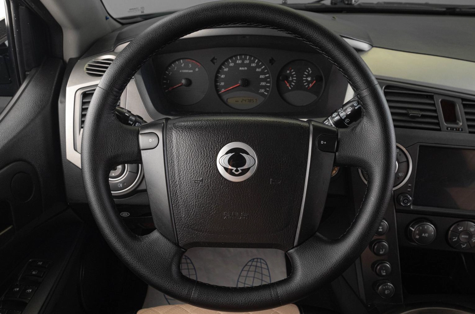 SsangYong Kyron 10 из 17