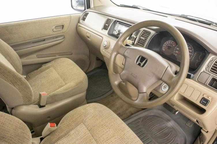 Honda Stepwgn 7 из 16