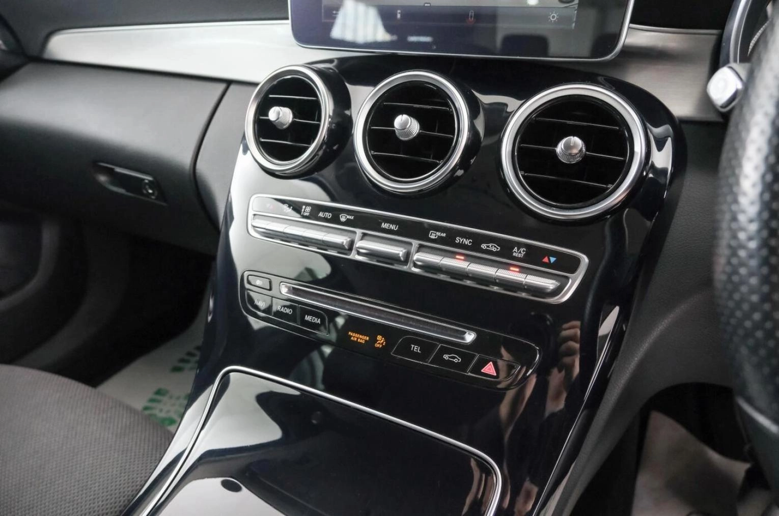 Mercedes-Benz C-класс 16 из 22