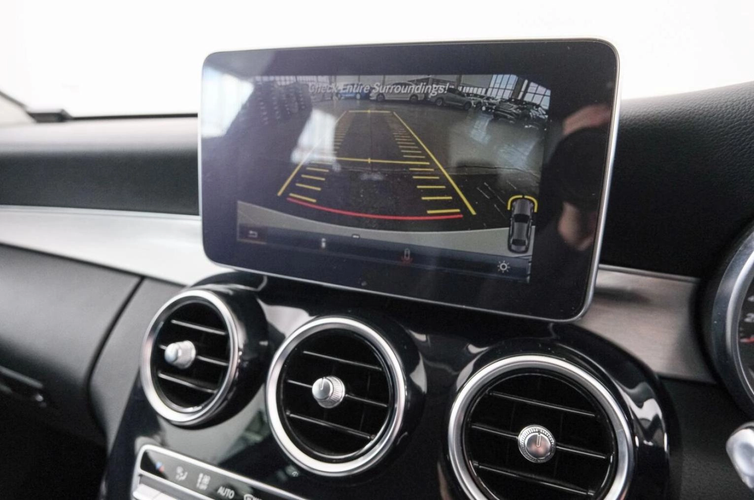 Mercedes-Benz C-класс 15 из 22