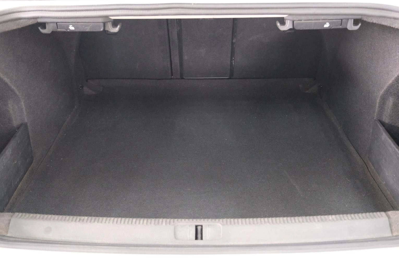 Volkswagen Passat 29 из 29