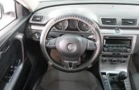 Volkswagen Passat 25 из 29