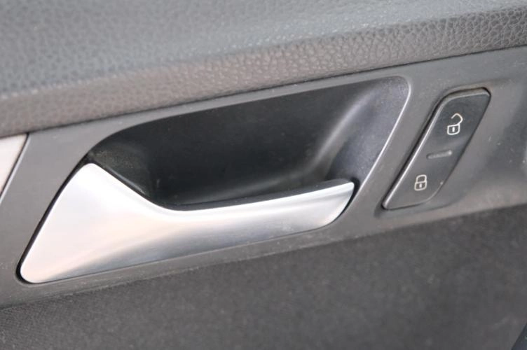 Volkswagen Passat 10 из 29