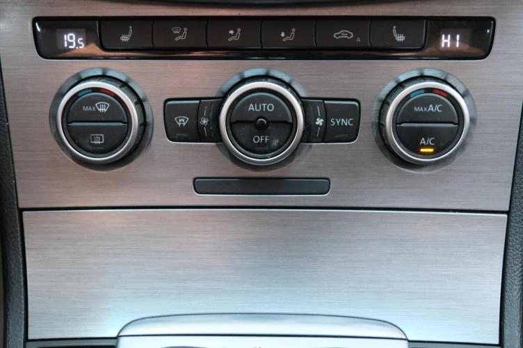 Volkswagen Passat 12 из 29