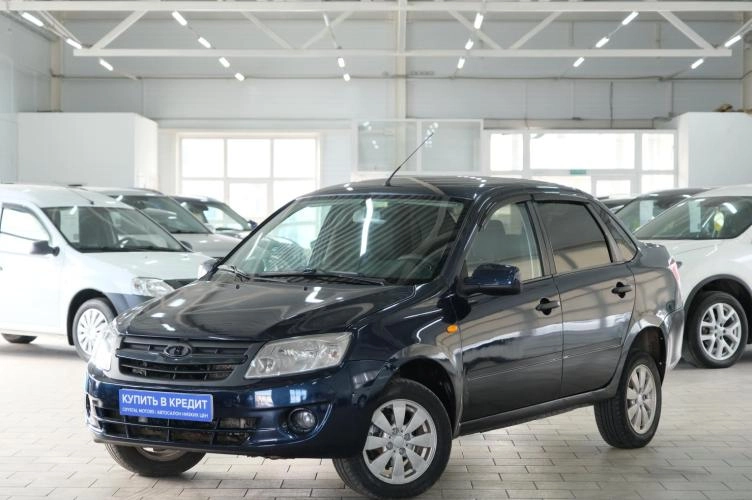 ВАЗ (LADA) Granta 2 из 5
