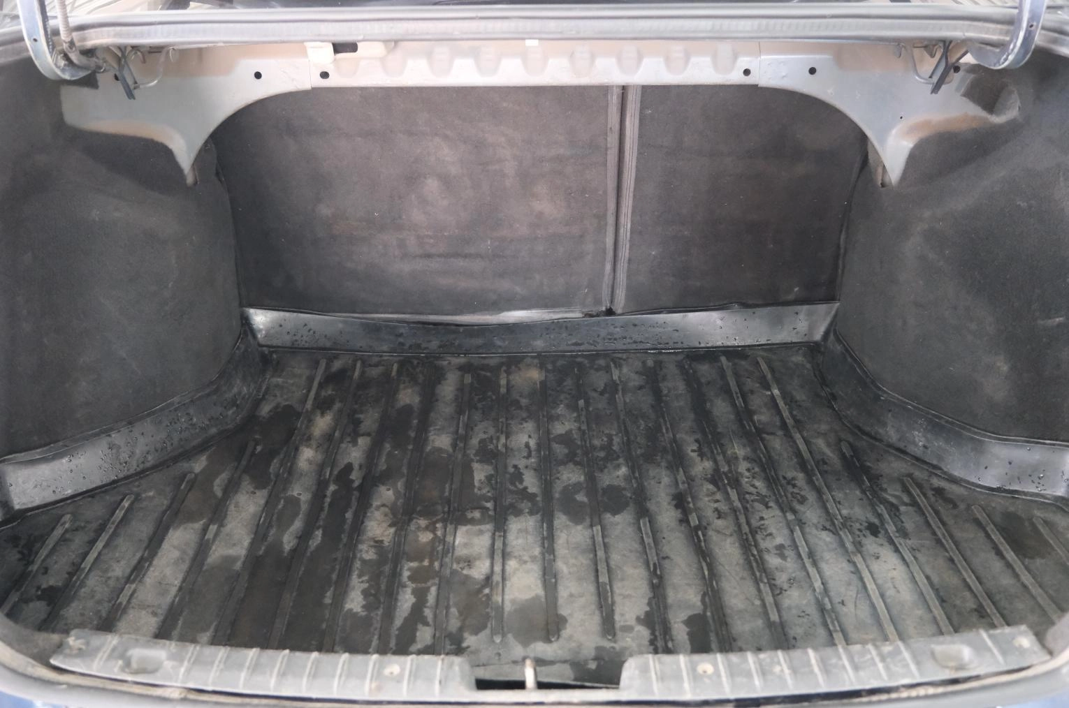 ВАЗ (LADA) Granta 21 из 21