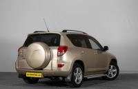 Toyota RAV4 4 из 18