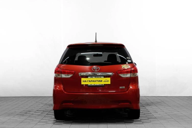 Toyota Wish 5 из 5