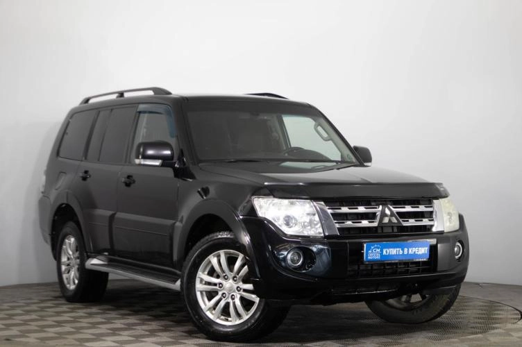 Mitsubishi Pajero 1 из 5