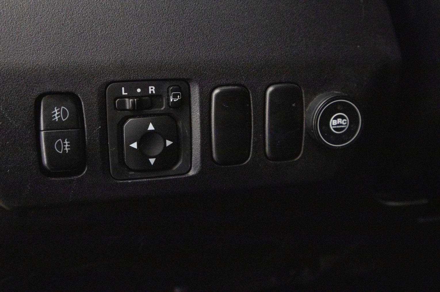 Mitsubishi Pajero 22 из 23