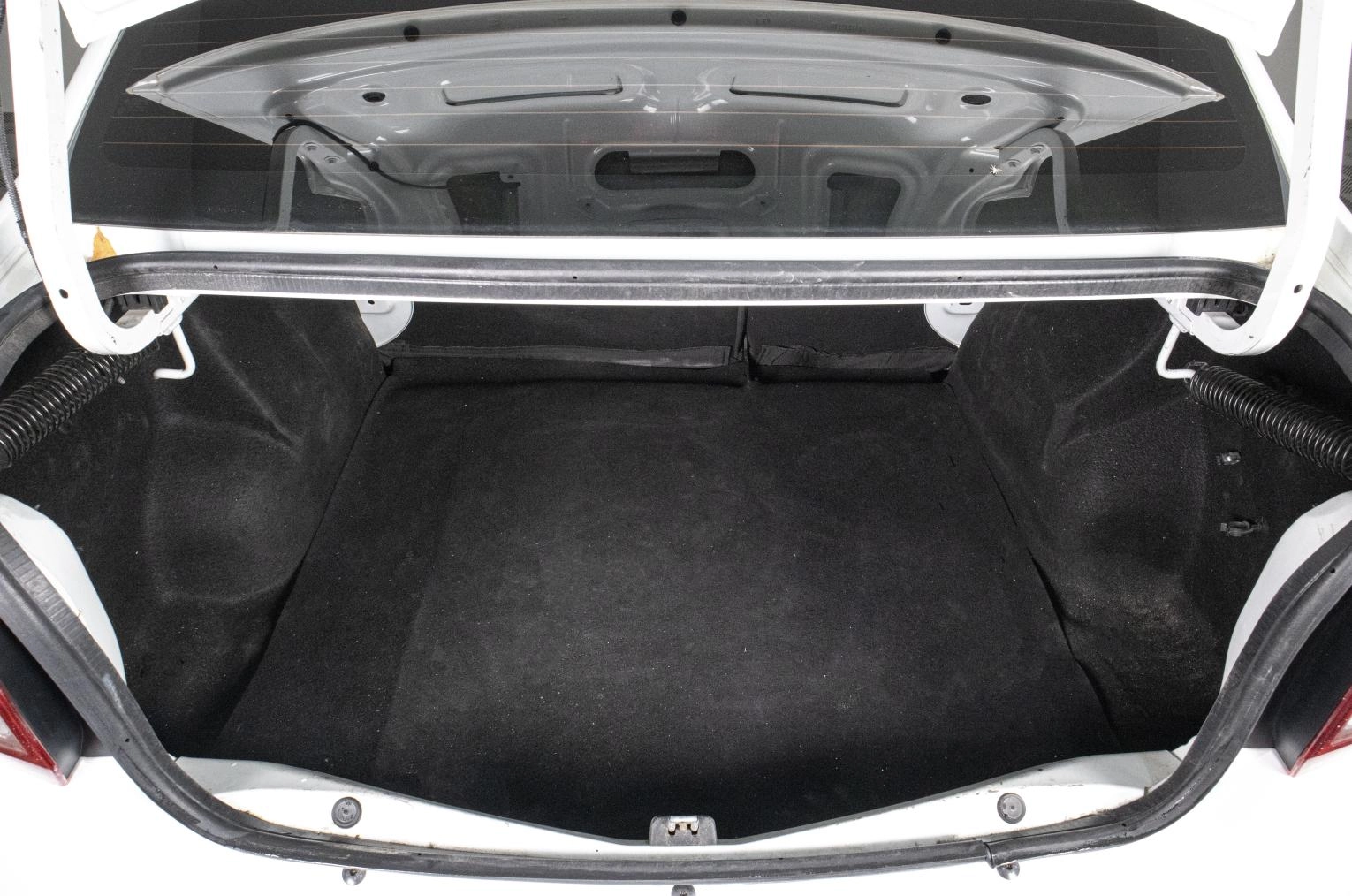 Renault Logan 17 из 17