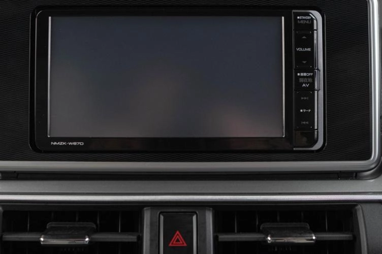 Daihatsu Cast 13 из 19