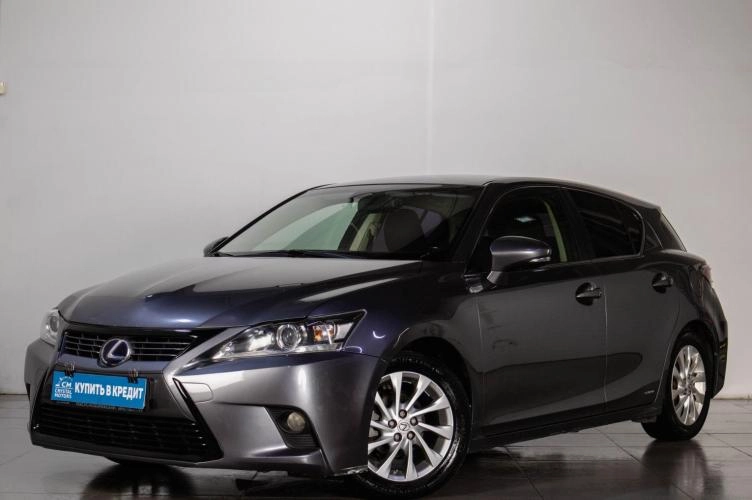 Lexus CT 3 из 5