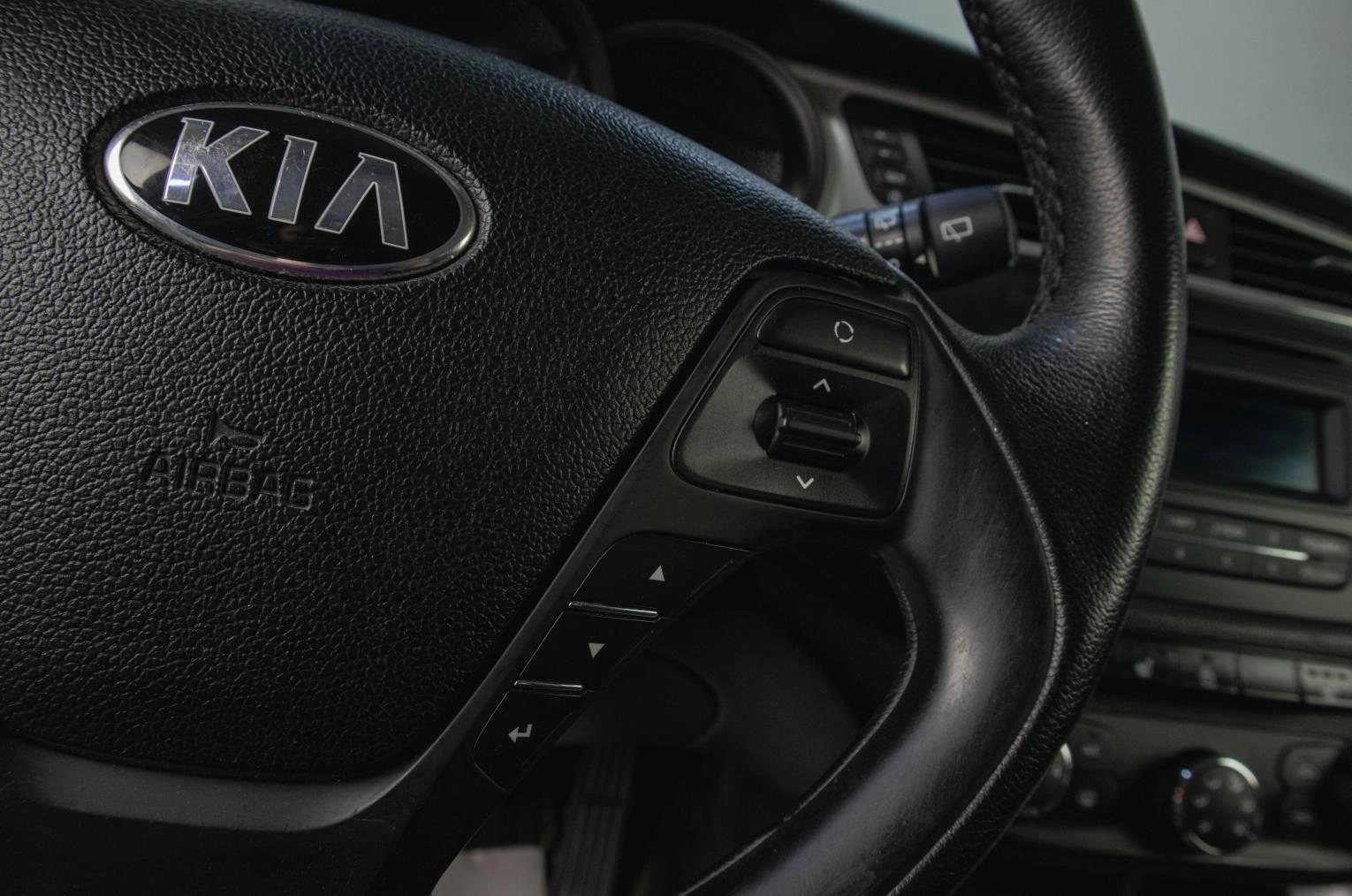 KIA cee'd 12 из 19