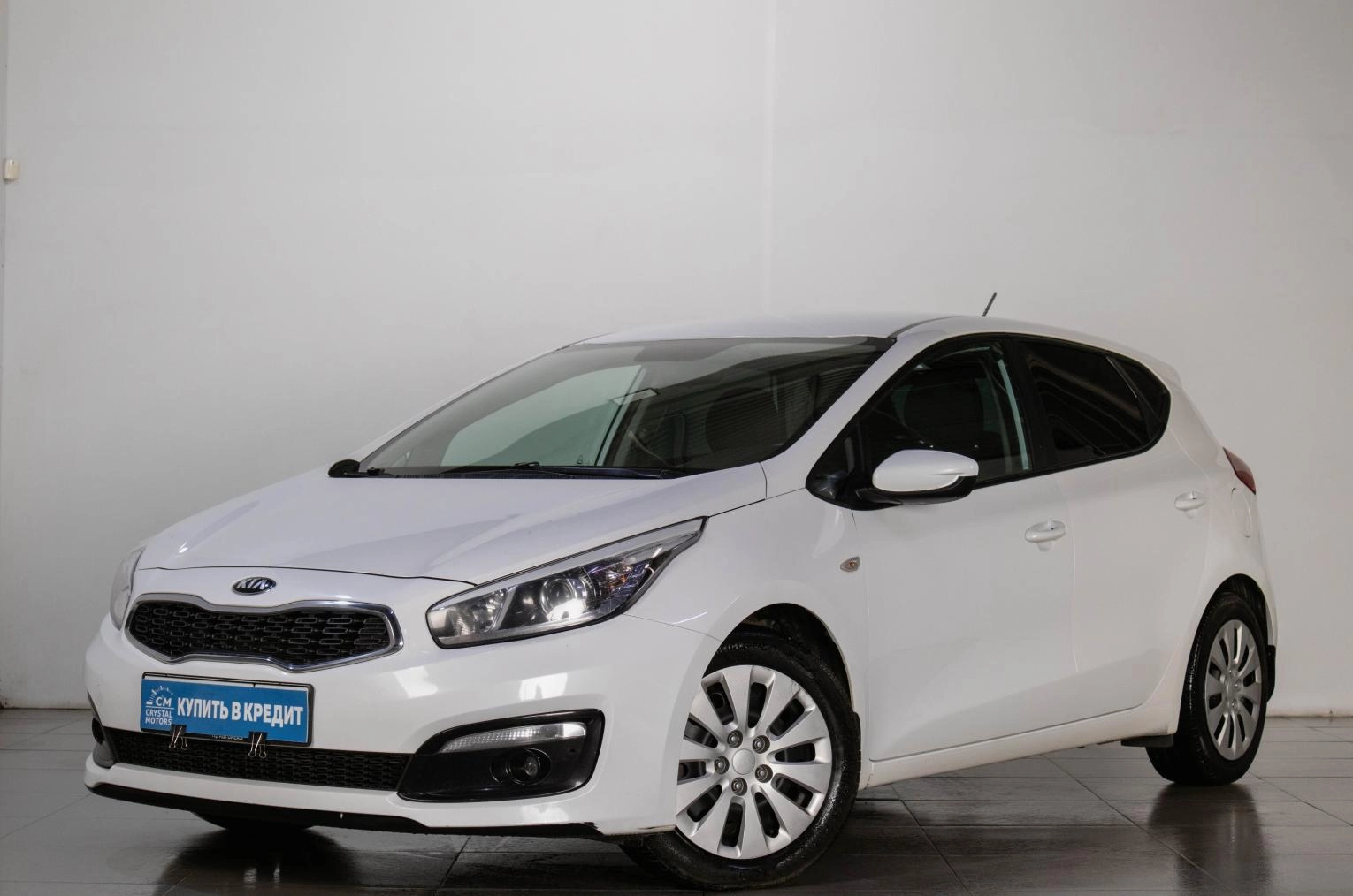 KIA cee'd 3 из 19