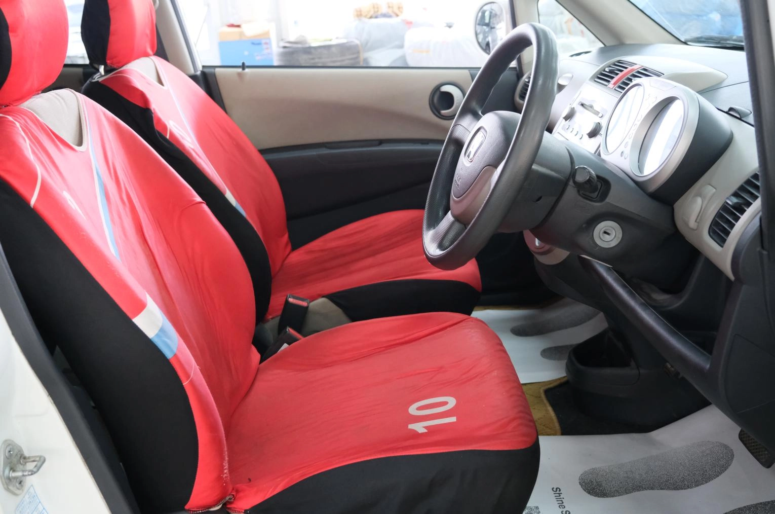 Honda Life 7 из 19