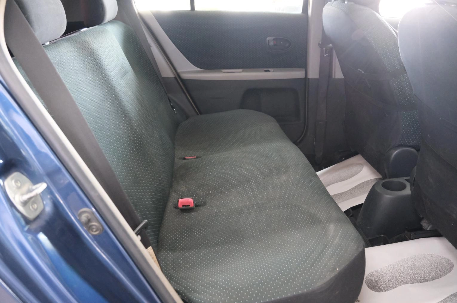 Toyota Vitz 19 из 21