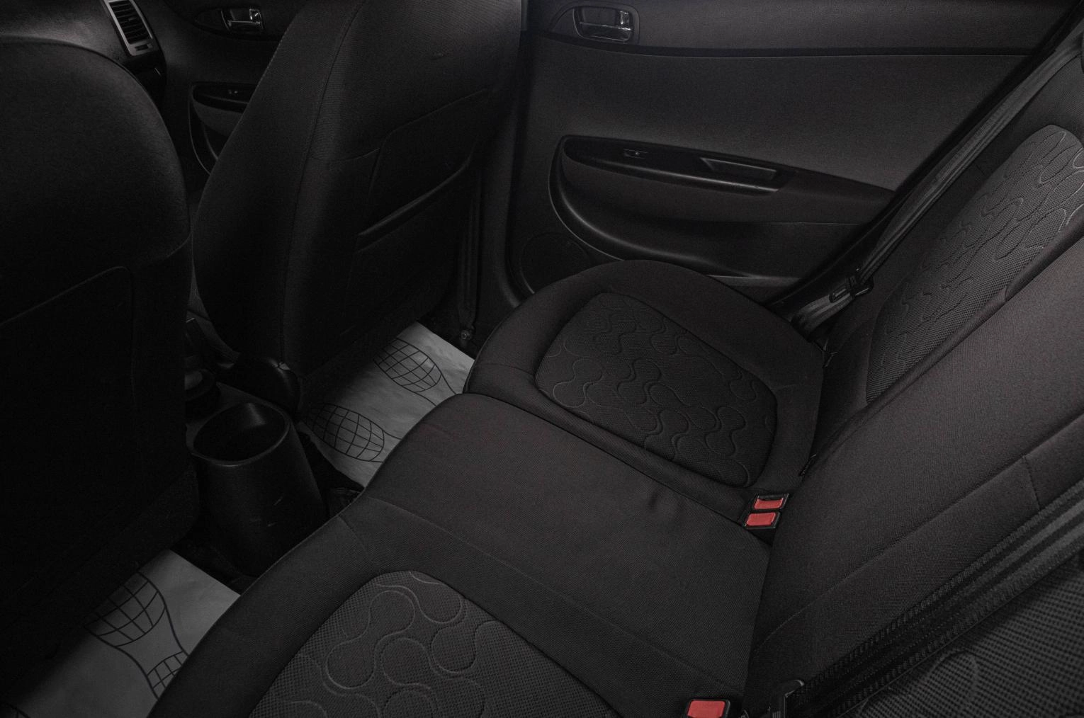 Hyundai i20 19 из 19