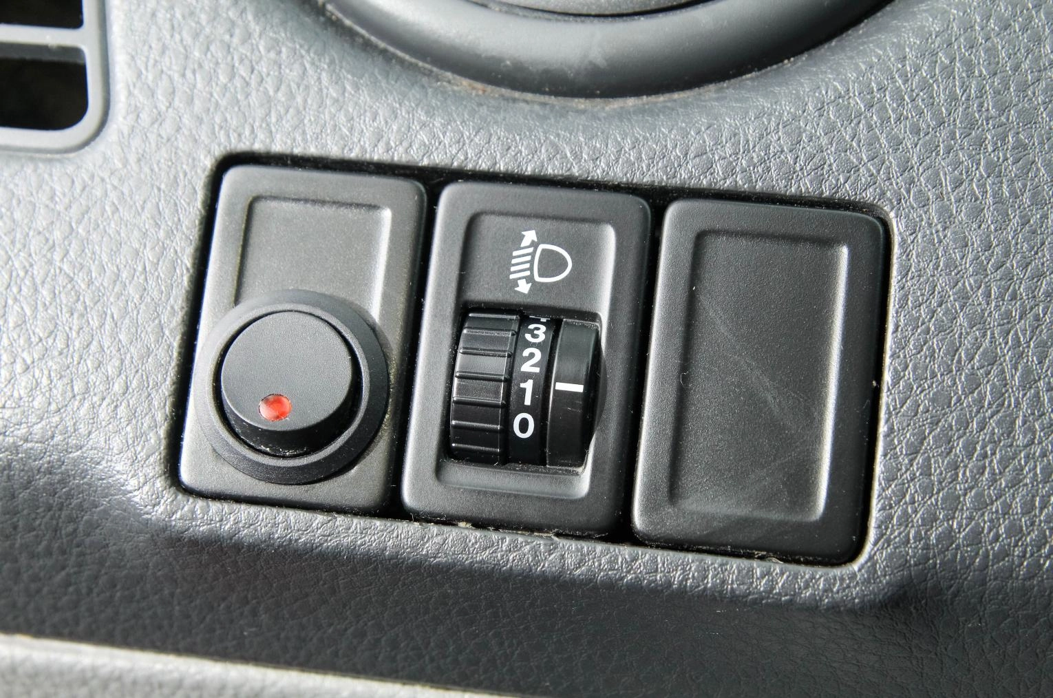 Suzuki SX4 13 из 24