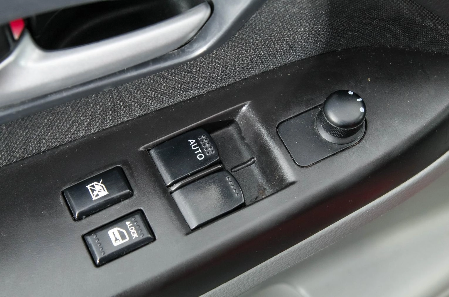 Suzuki SX4 12 из 24