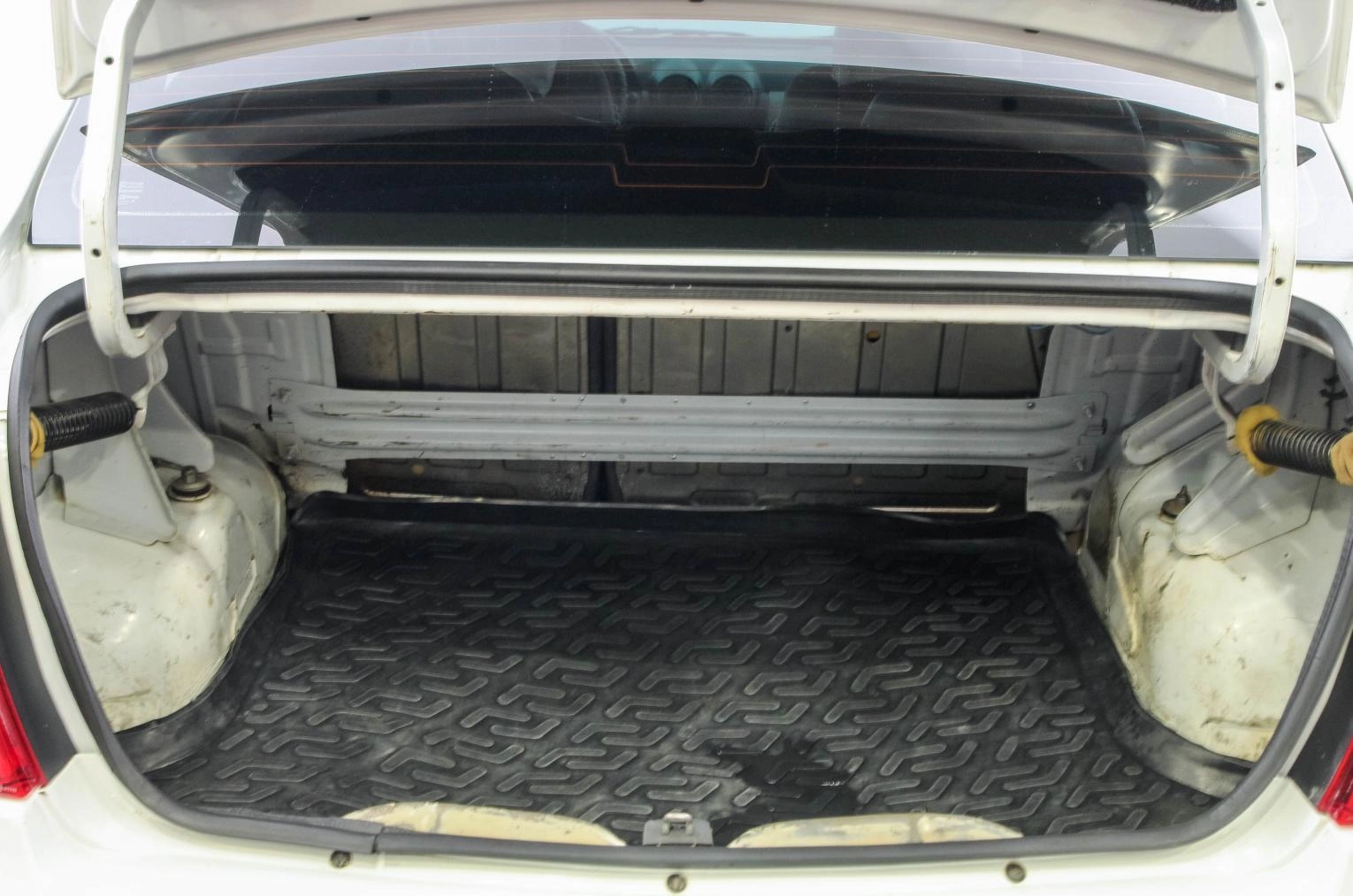 Renault Logan 21 из 21