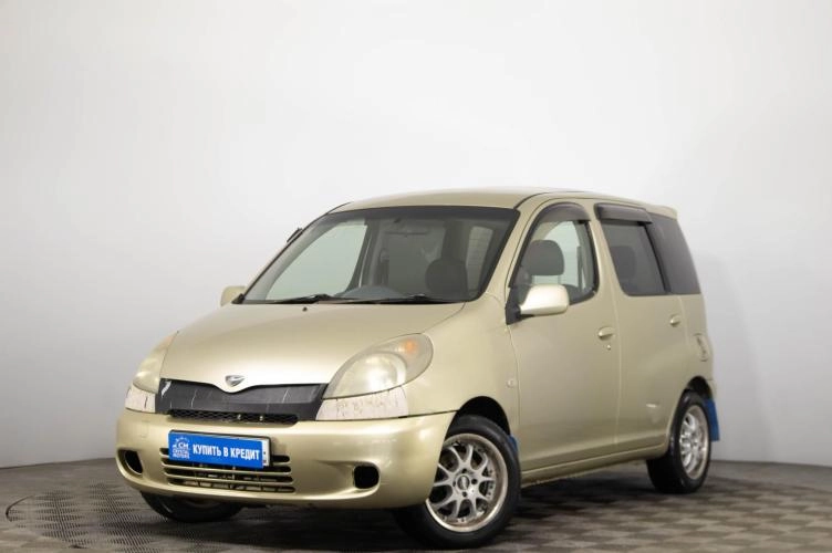 Toyota Funcargo 3 из 5