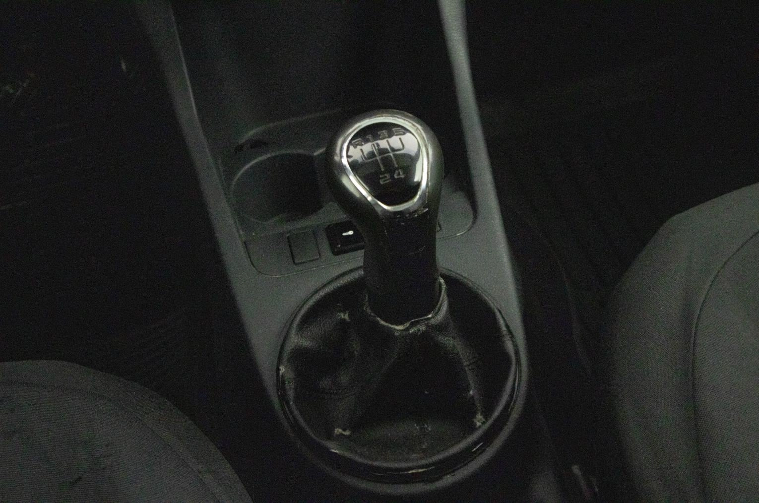 Skoda Fabia 19 из 21