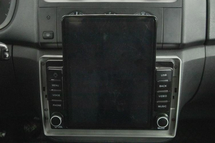 Skoda Fabia 17 из 21