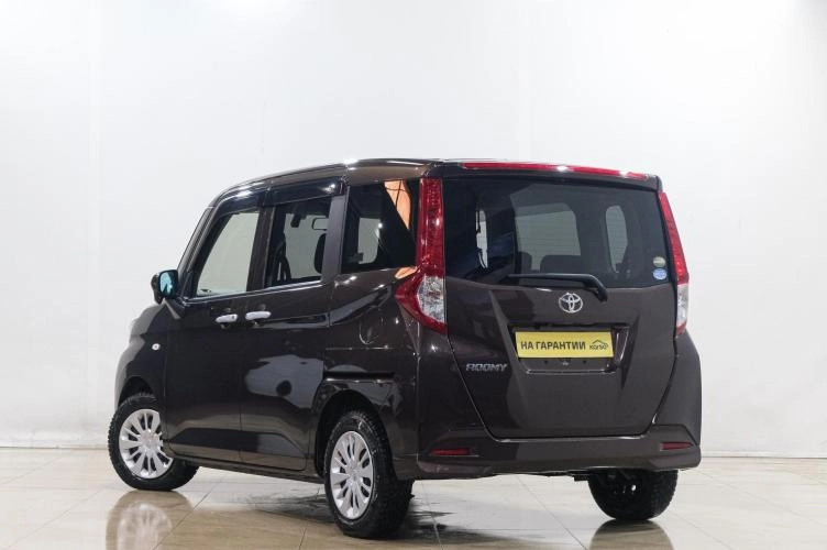 Toyota Roomy 4 из 5