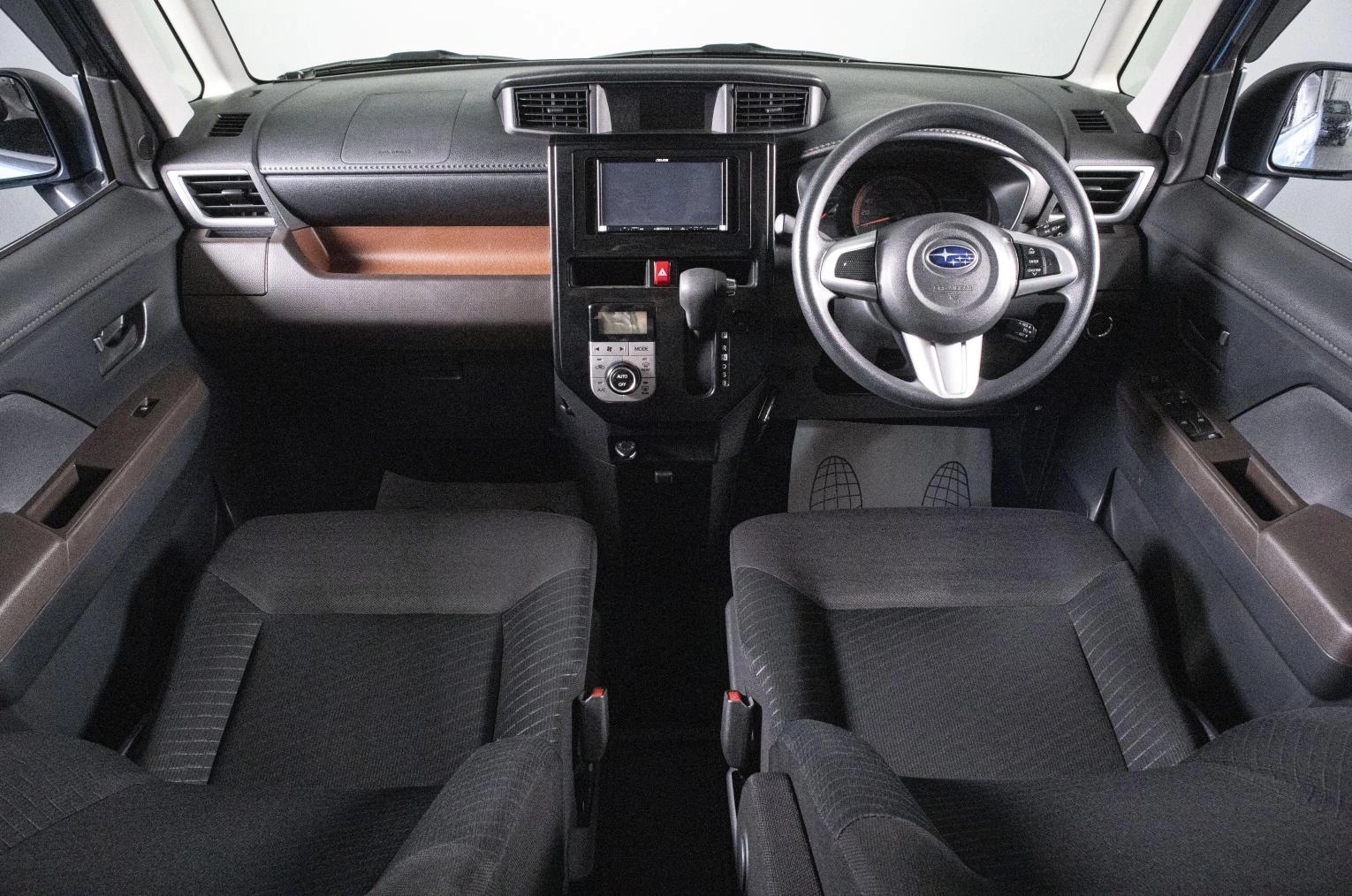 Subaru Justy 13 из 18